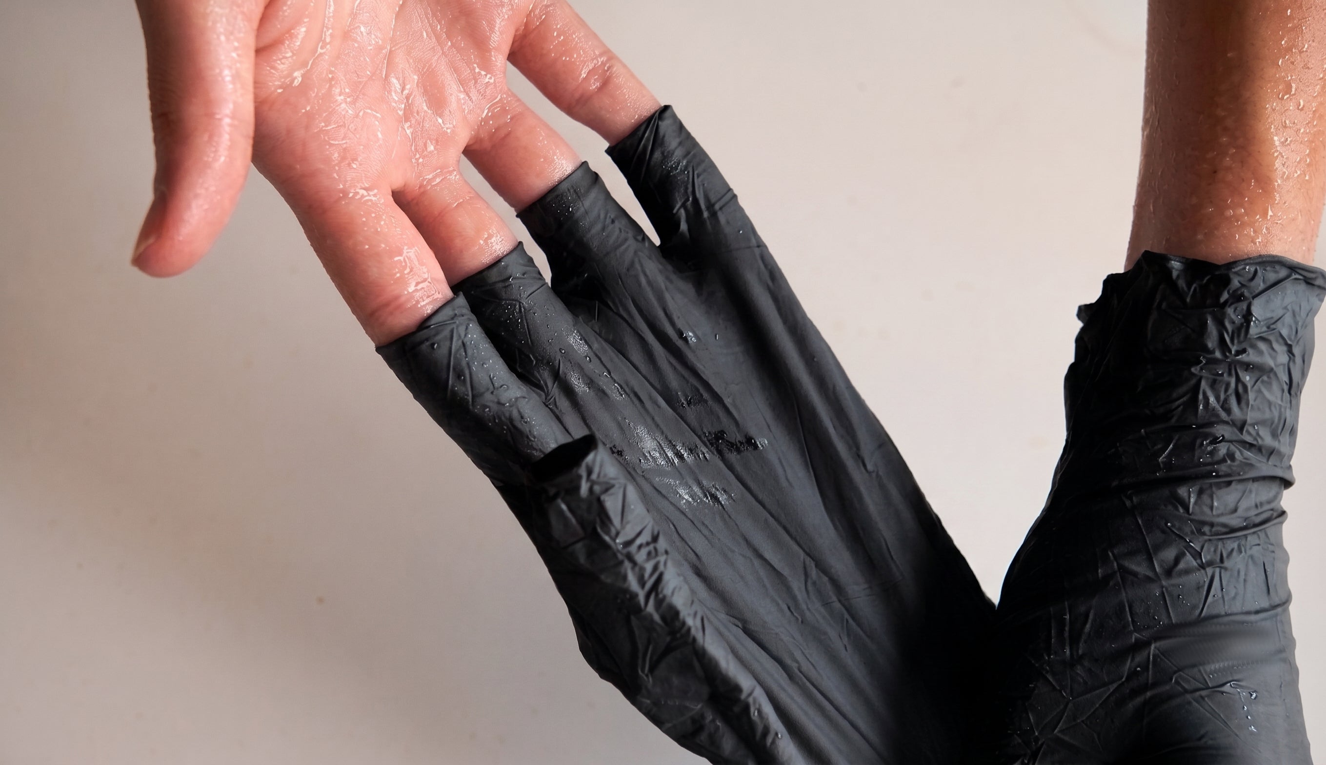 Why Gloves Cause Hand Sweating on the Job