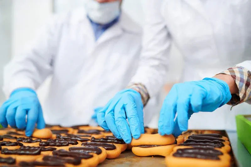 The Critical Role of High-Quality Disposable Gloves in Food Manufacturing